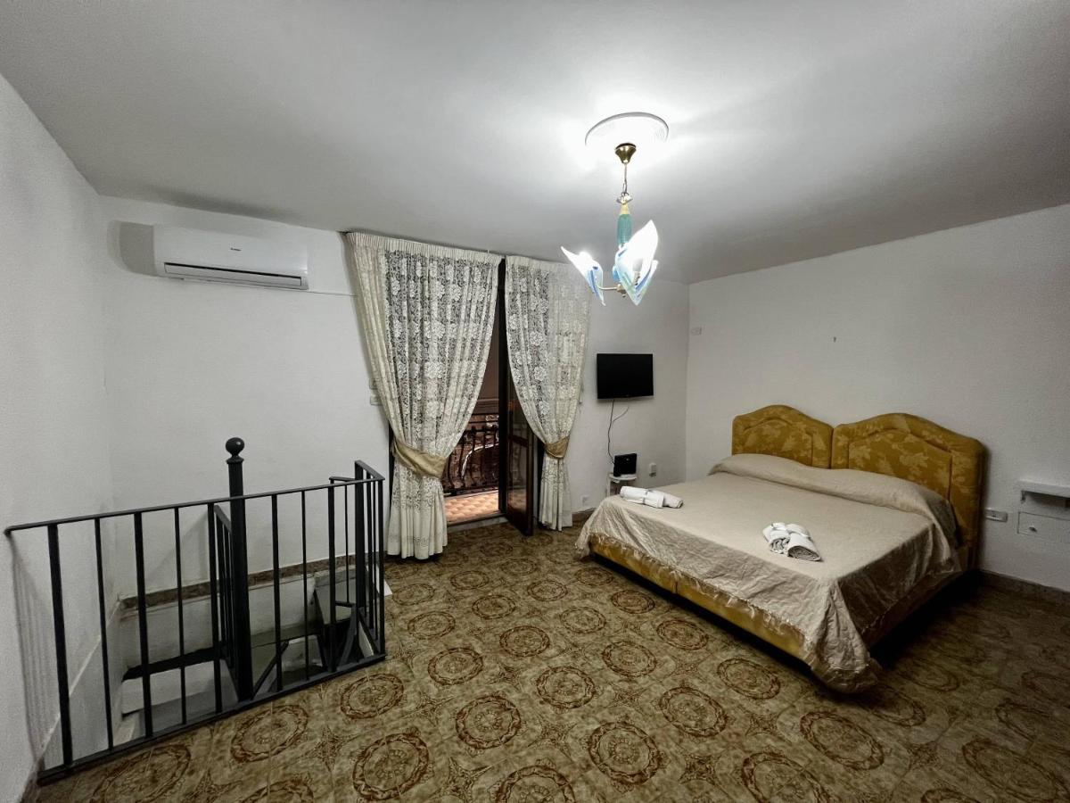 Centro Storico Family Flat Holiday home Naples